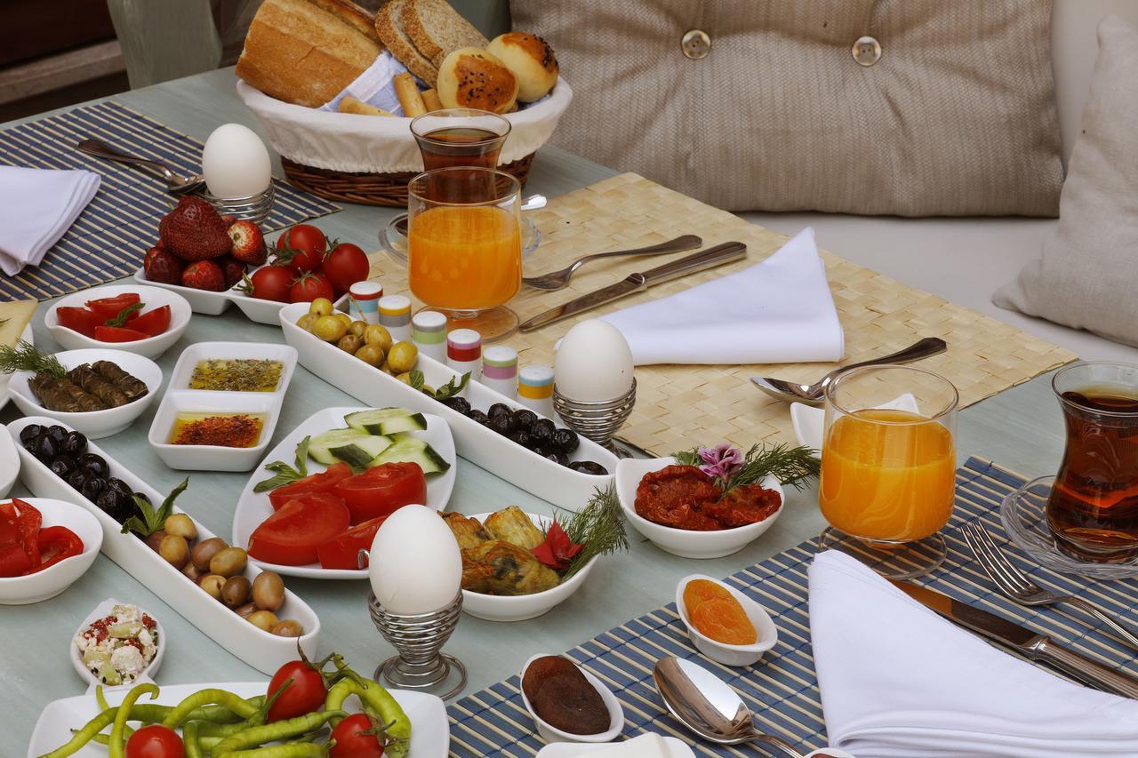 Yundantik Cunda Konaklari Ayvalı Buitenkant foto