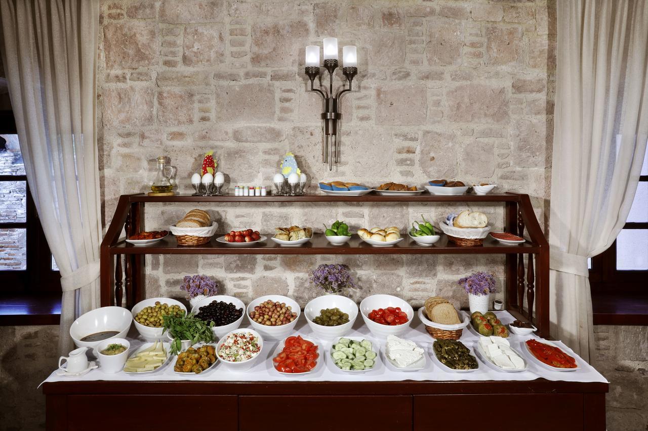 Yundantik Cunda Konaklari Ayvalı Buitenkant foto